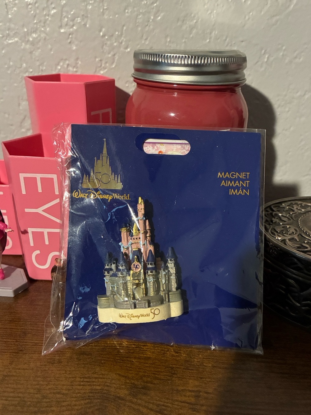 NWT Walt Disney World Magnet 50th Anniversary Cinderella's Castle